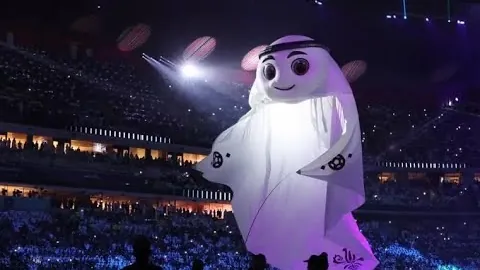 姆巴佩连续两周失误致歉，九派新闻深度报道